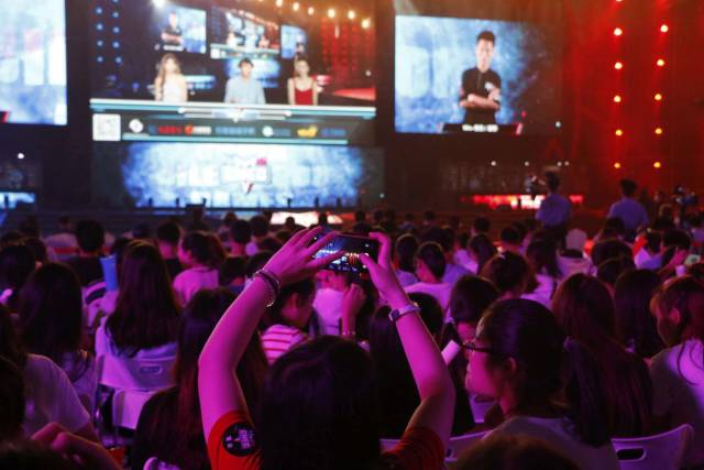 的兴趣逐年 的兴趣逐年