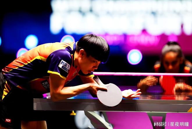 更看到了斯 更看到了斯