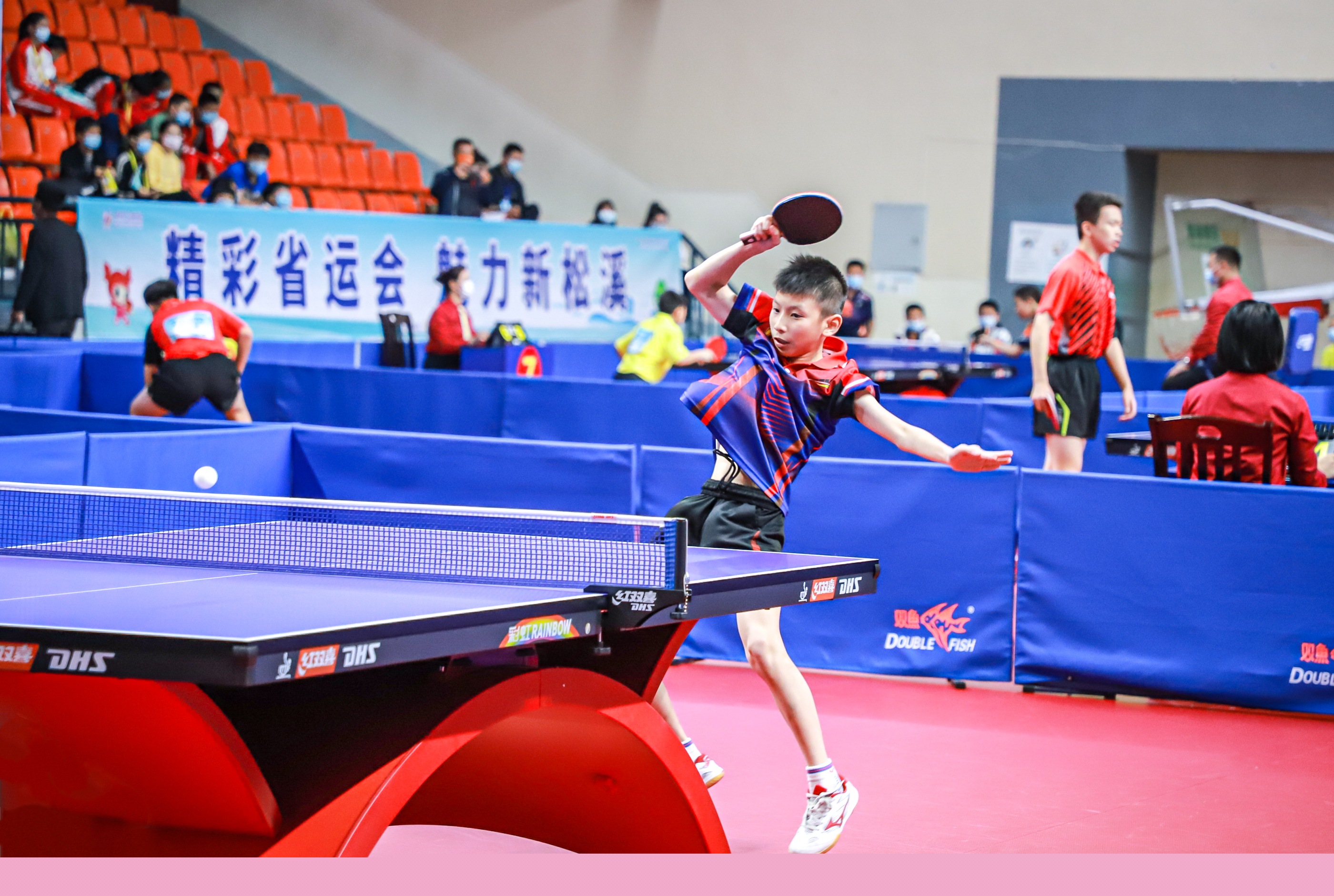 而是精心策 而是精心策