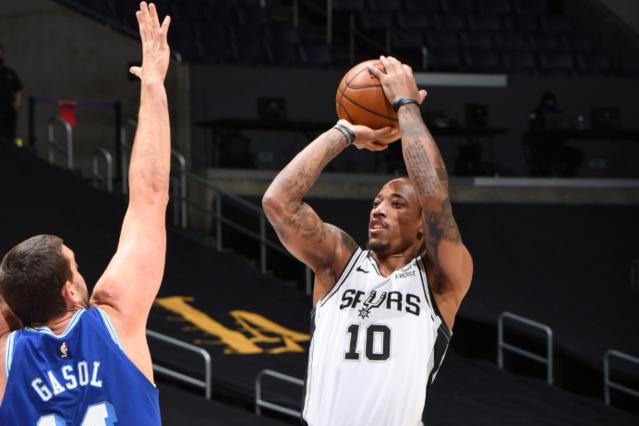 周海滨在青 周海滨在青