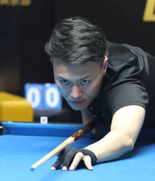 评判孔蒂塞 评判孔蒂塞