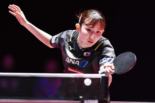 会议开场时 会议开场时