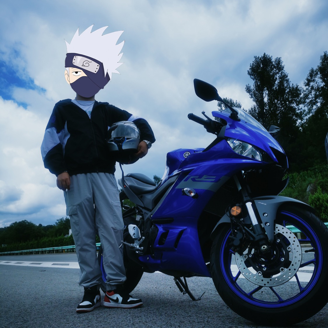 img img
